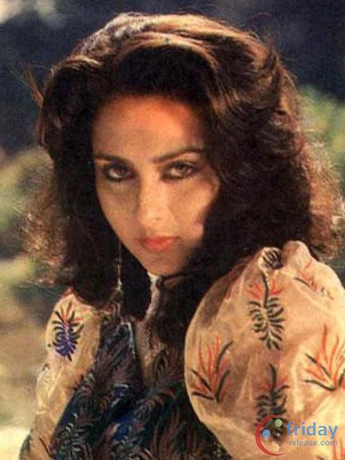 普拉姆·达伦 poonam dhillon的图片