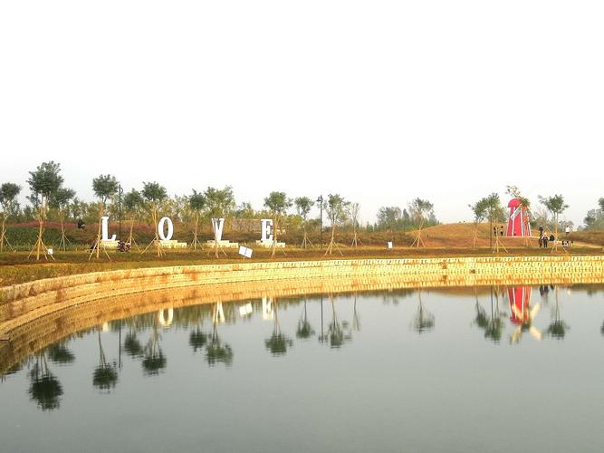 平舆天水湖