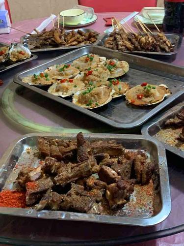 晚上吃夜宵,还不错! 就在家附近