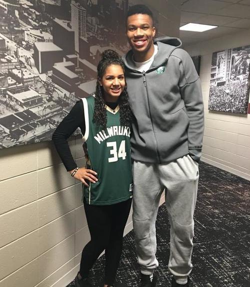 原创塔克和老婆伦纳德和妻子字母哥和女友最后却都败给了他