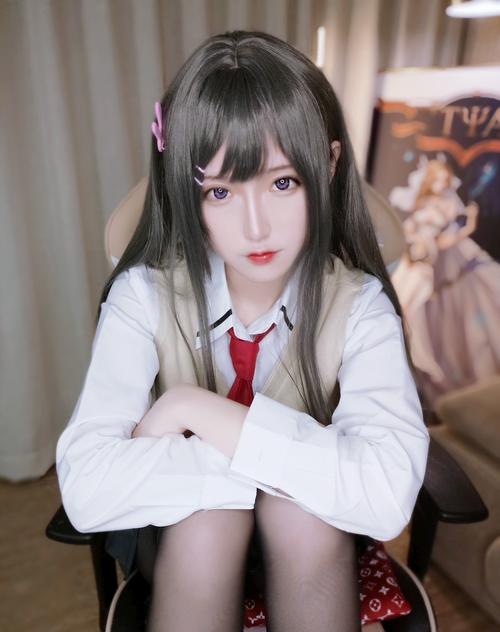 同样cos宅男女神麻衣腐团儿呆萌mayumi可爱呆妹儿堪称一绝