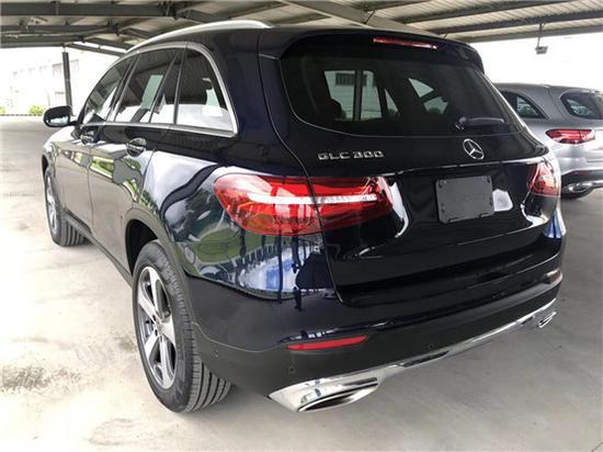 2019款奔驰glc300配置丰富天津港促销价