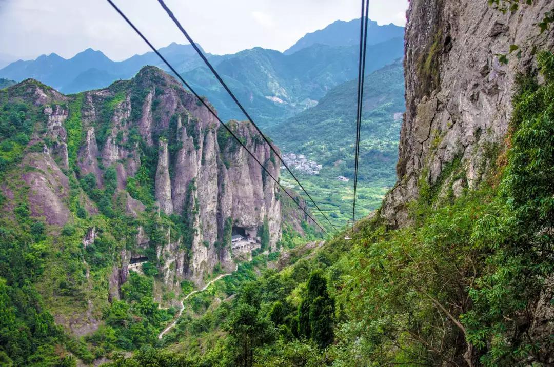 发现不一样的温州丨乐清雁荡山飞拉达,壁立千仞间的华尔兹