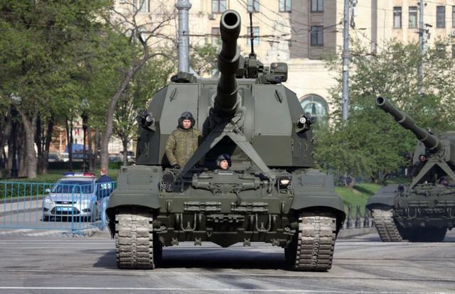 俄罗斯2s35"联盟-sv"自行榴弹炮,傲视群雄,全球独一份