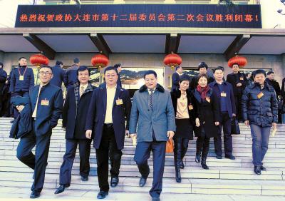 本报讯(大连日报记者石朕)备受全市人民瞩目的市政协十二届二次会议