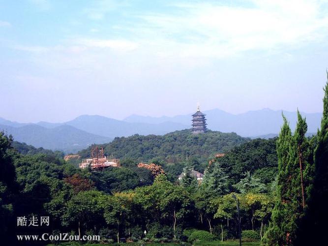 浙江 杭州 凤凰山  (点击查看大图) 凤凰山在杭州市的东南面.