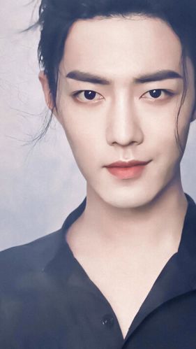 肖战,王一博时尚巴黎