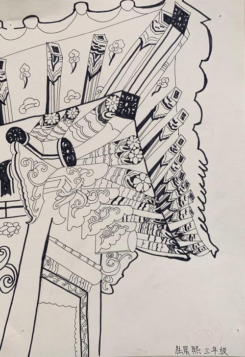 三年级 陆晨熙 画画细致认真,建筑物的细节画的很到位,屋檐的厚度可以