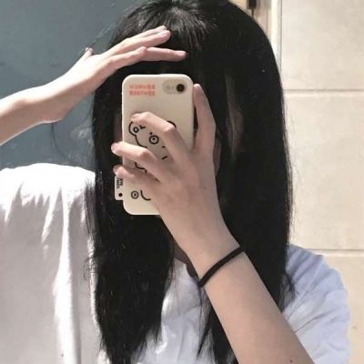 2022最火的扣扣头像女生真人图片
