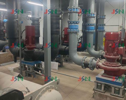 西交利物浦大学南校区二期影视学院 空调水泵房安装jsn金诺减振器