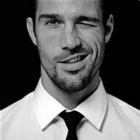 qq头像男人成熟沧桑成熟略显沧桑的男人