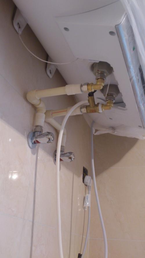 电热水器的安全使用有三点需提醒你不仅是常识关键时防爆炸