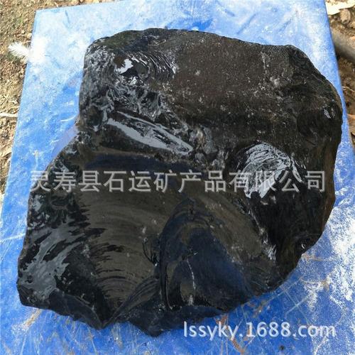 现货供应黑曜石原矿石雕刻用优质天然黑曜石招财镇宅fengshuishi