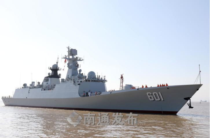南通号护卫舰
