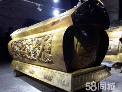 供应金丝楠木棺材北斗七星风水棺材