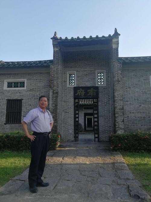 红色娘子军纪念园一一电影《红色娘子军》,南霸天