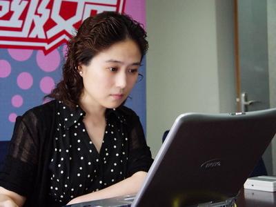 夏青2004年,2005年超级女声评委