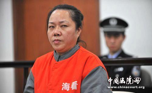 不惑女骗子骗倒弱冠男硕士