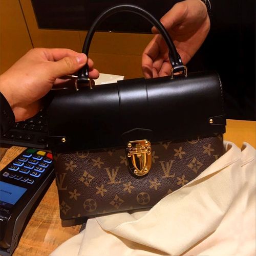 lv2021新款女包,lv今年新款女包 官网lv:vs香港正品2021夏新款戴妃包真皮女包老花拼色