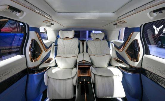 岚图全新mpv梦想家正式亮相埃尔法车主看过来