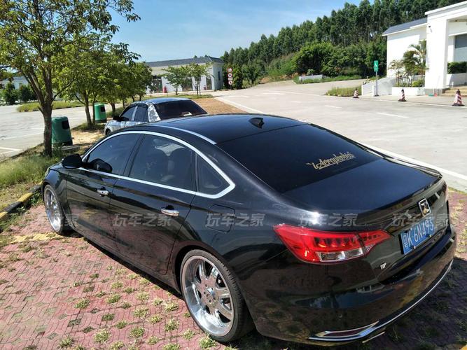 广东车友把众泰z700改装成vip风格