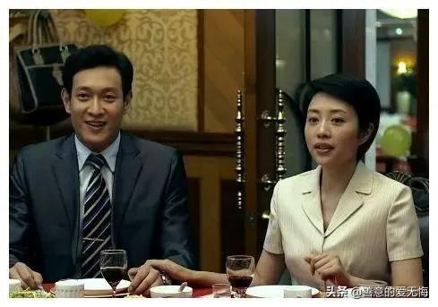 小时候的江亚菲,说话得理不饶人,长大后的江亚菲,沟通能力极强,办事