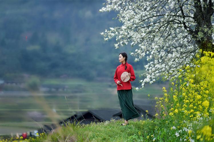 【转载】《多情的土地》10首 廖昌永等演唱