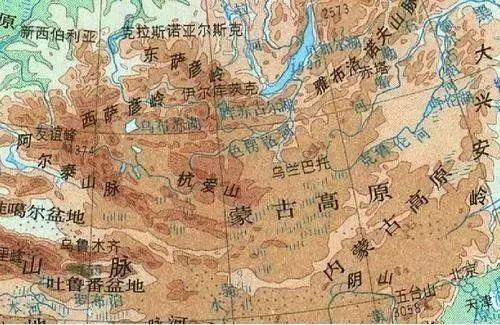 中国内蒙古自治区在蒙古高原南部,有12个地级行政区,包括9个地级市