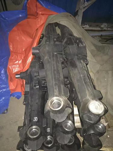 福田雷沃欧豹904前桥壳体