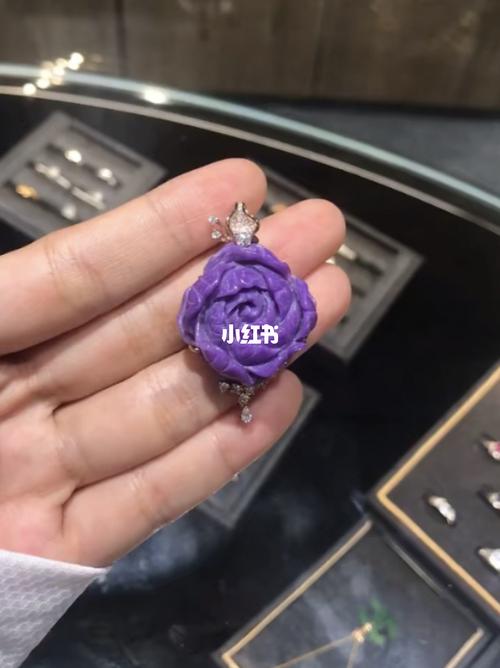 帮客户镶嵌的紫玉吊坠_吊坠_时尚_配饰