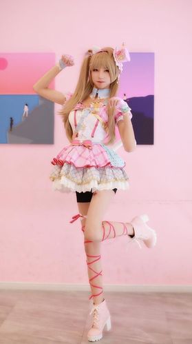 女装大佬穿女仆装