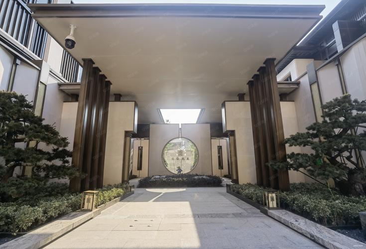 万达长安龙胤5室3厅4卫447.64㎡南北2899万