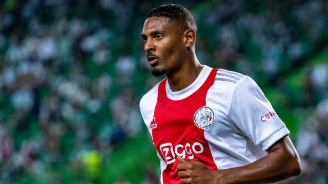 官方:阿莱当选本轮欧冠mvp 生涯欧冠首秀便进4球