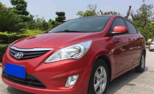 现代 瑞纳 2010款 三厢 1.4l 自动时尚型gt