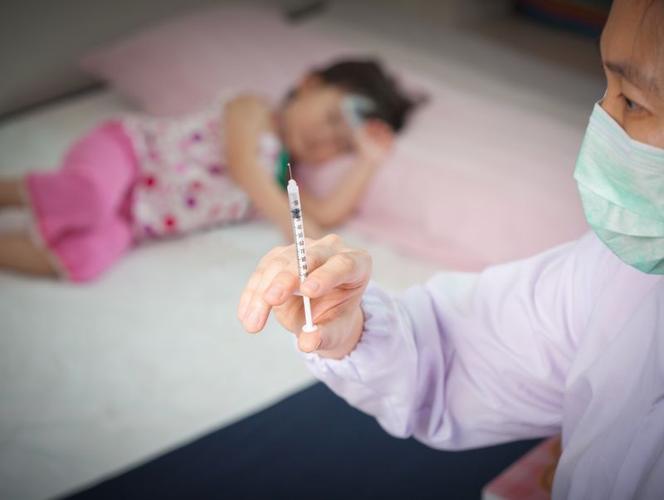 如何给怕打针的小孩打针