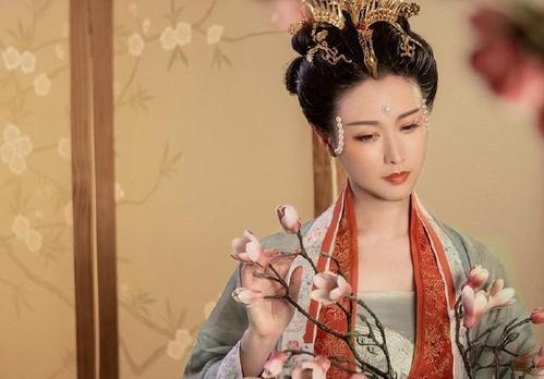逆水寒日报:大宋佳人海选赛结束,12820位美少女看花眼