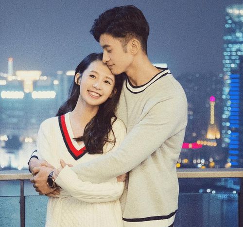 张云龙李沁的关系如何两人在剧中曾有过一段恋情