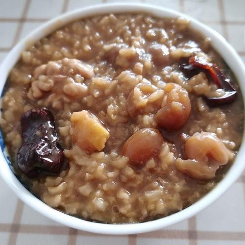 核桃桂圆红枣粥,香糯好喝,暖心暖胃