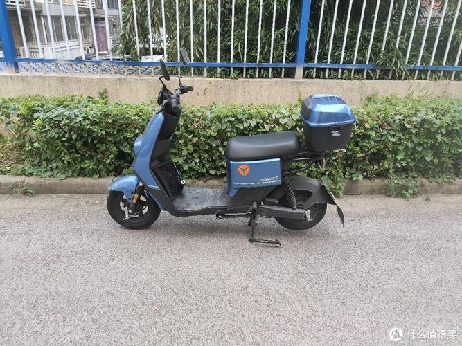 雅迪de3都市版线3300值得买吗