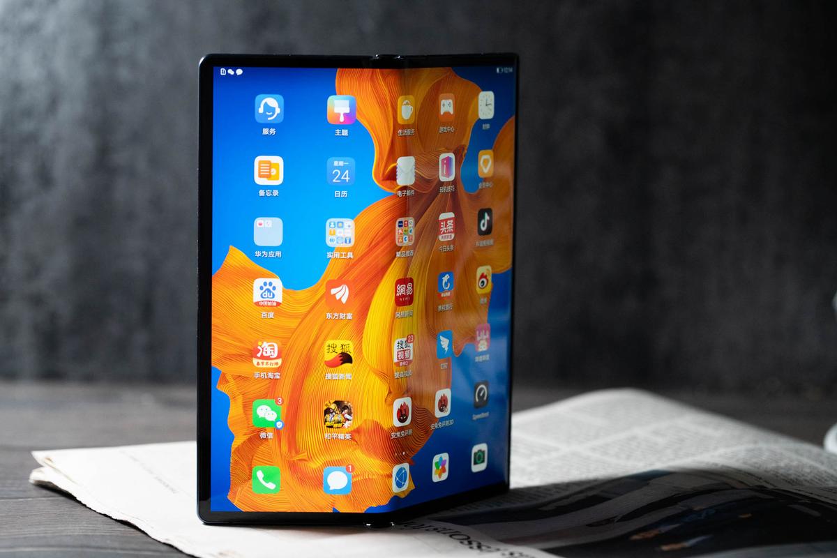 华为折叠屏手机mate xs体验:升级铰链,搭载麒麟990 5g芯片