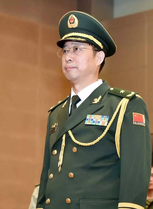 武警部队13人晋升少将 含北京总队副司令员等