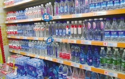 你会挑最贵的矿泉水买吗