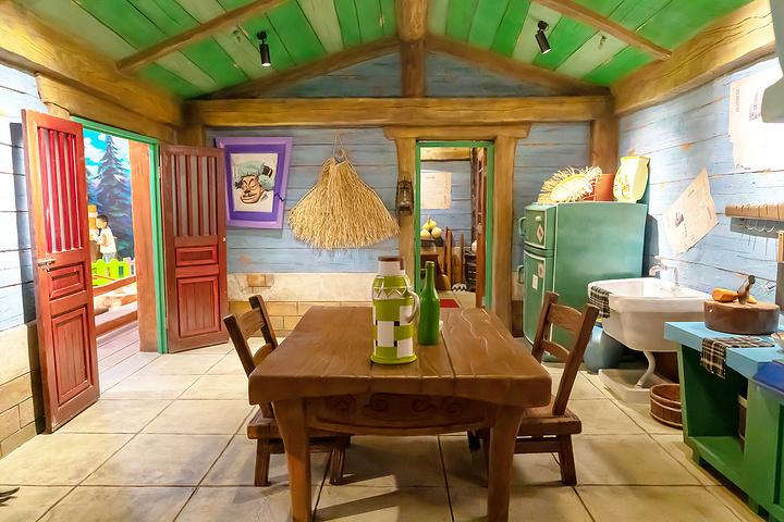 小朋友们来光头强家做客,说不定还能遇到光头强