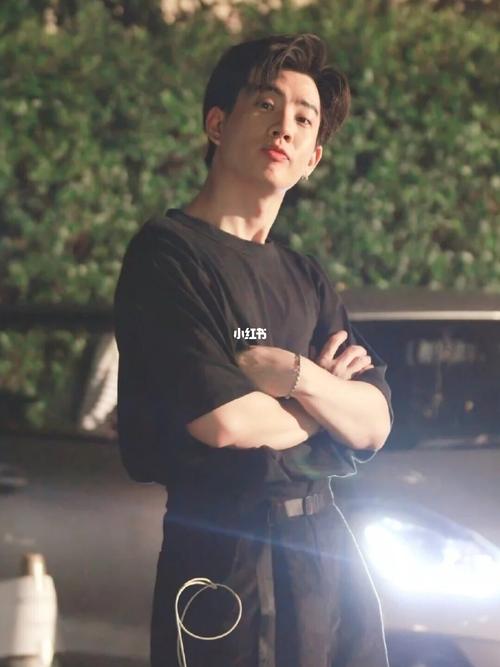 关钟鹏_生日快乐_offgun_娱乐_明星娱乐资讯