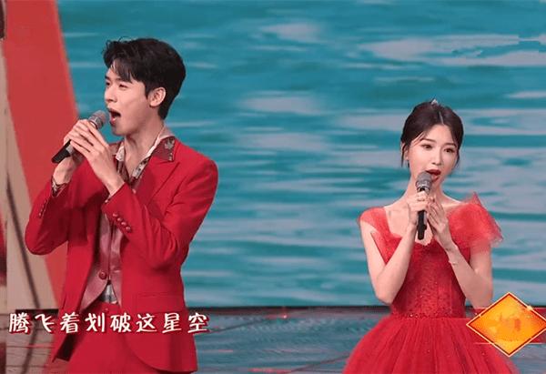 此前,龚俊就在《百花迎春》晚会上为观众带来了精彩表演,此次他与
