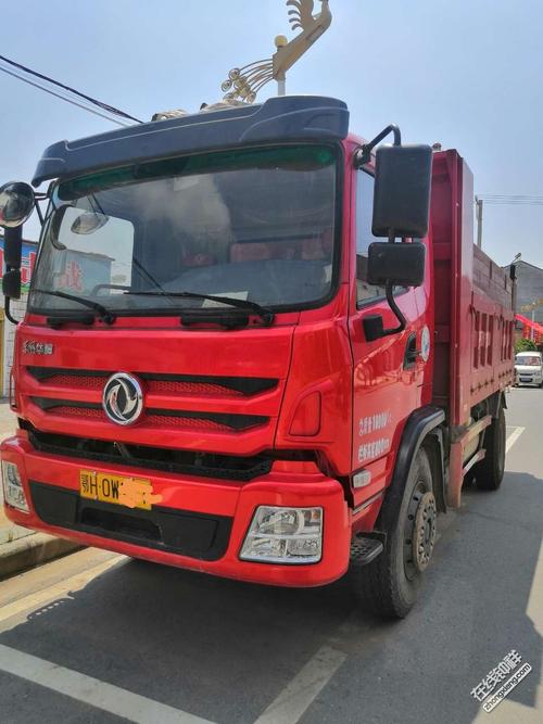 出售准新东风华神自卸车