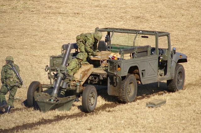 这种迫击炮口径只有120毫米,可威力却丝毫不逊色榴弹炮