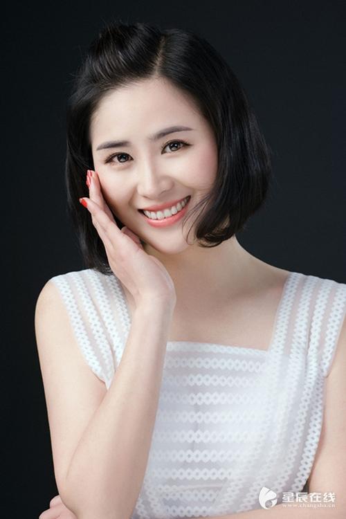 (宁乡新媒体协会常务副会长刘雨菲策划的《雨菲有约》栏目,用有温度的