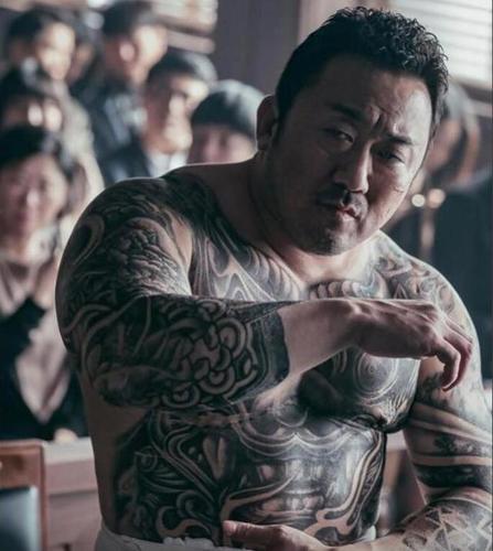 韩国电影恶人传多张剧照公开马东锡这次形象超级狠