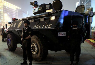 电影《一线特警》正式启动此片献给奋战在反恐维稳一线的公安战士